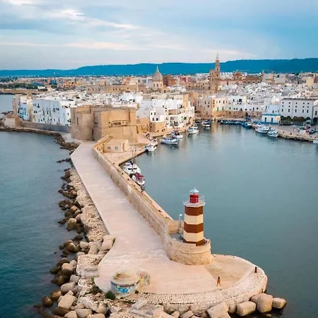 Reby's House 2 Bed and breakfast 3*